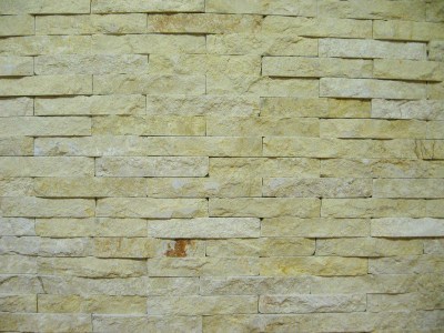 RUSZTIKUS MÉSZKŐ BURKOLAT